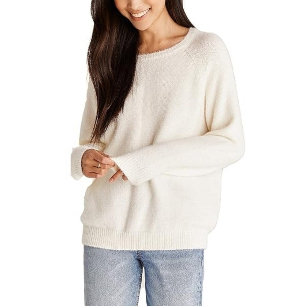 Old Navy Women's Ivory Crew Neck Sweater